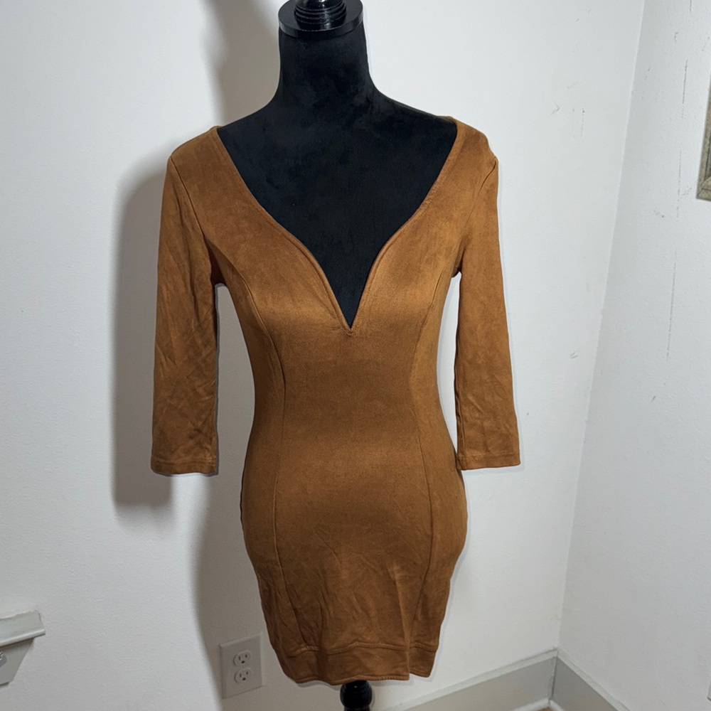 A’Gaci camel faux suede Brown V-Neck mini Dress back exposed zipper Sz M